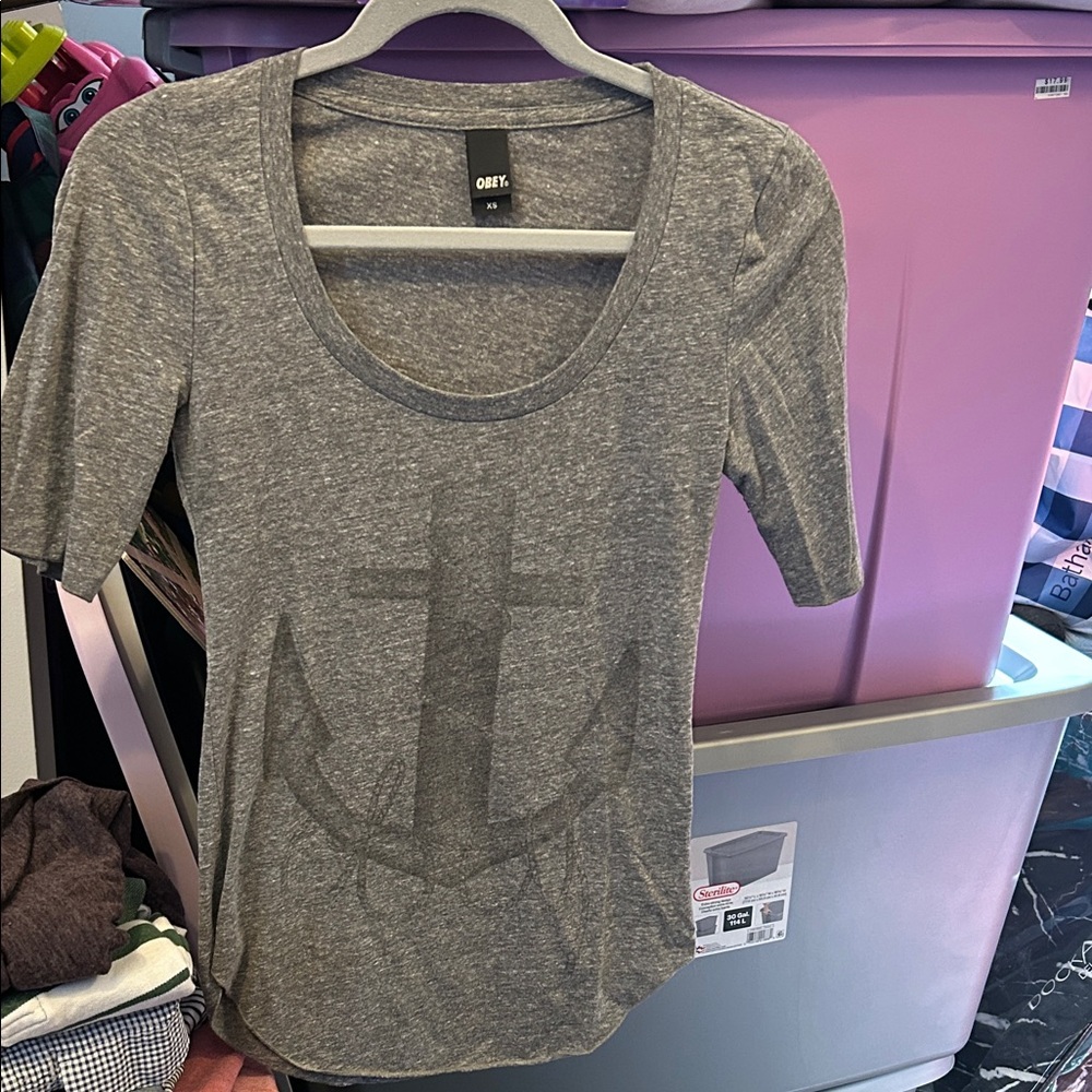 Obey distressed Gray Anchor Graphic Women's Tee